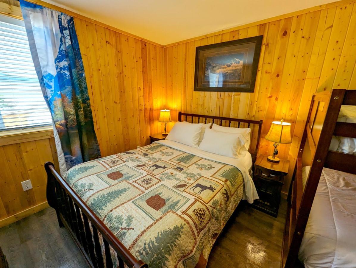 Yellowstone'S Treasure Cabins Gardiner Ngoại thất bức ảnh
