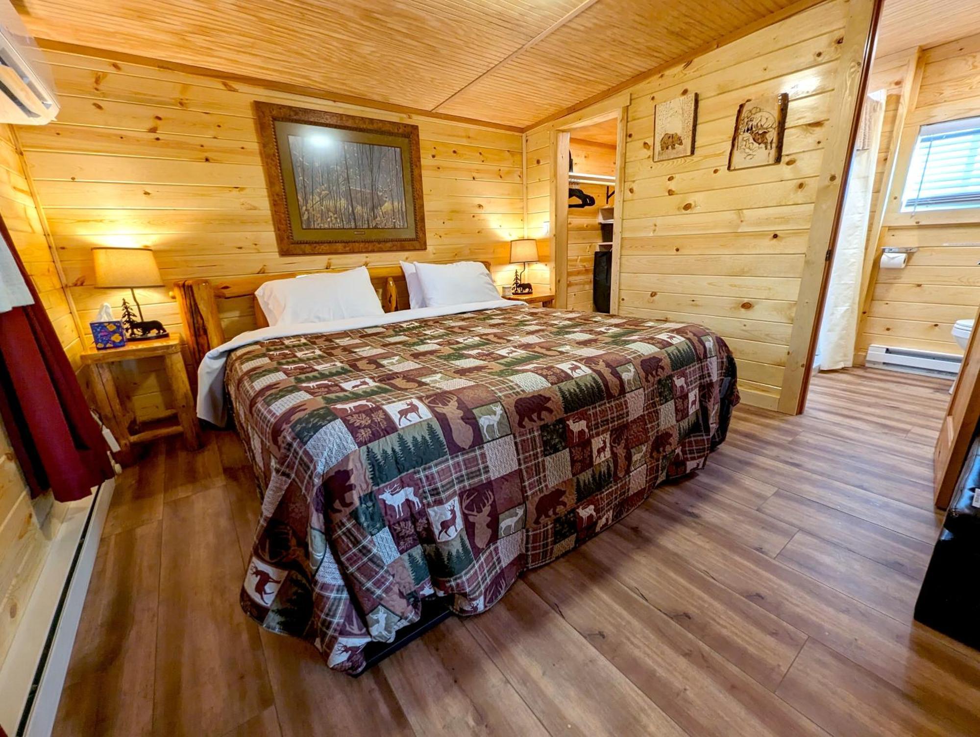 Yellowstone'S Treasure Cabins Gardiner Ngoại thất bức ảnh