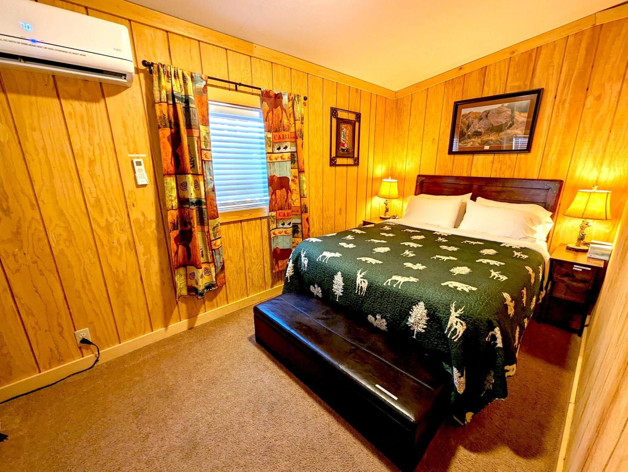 Yellowstone'S Treasure Cabins Gardiner Ngoại thất bức ảnh